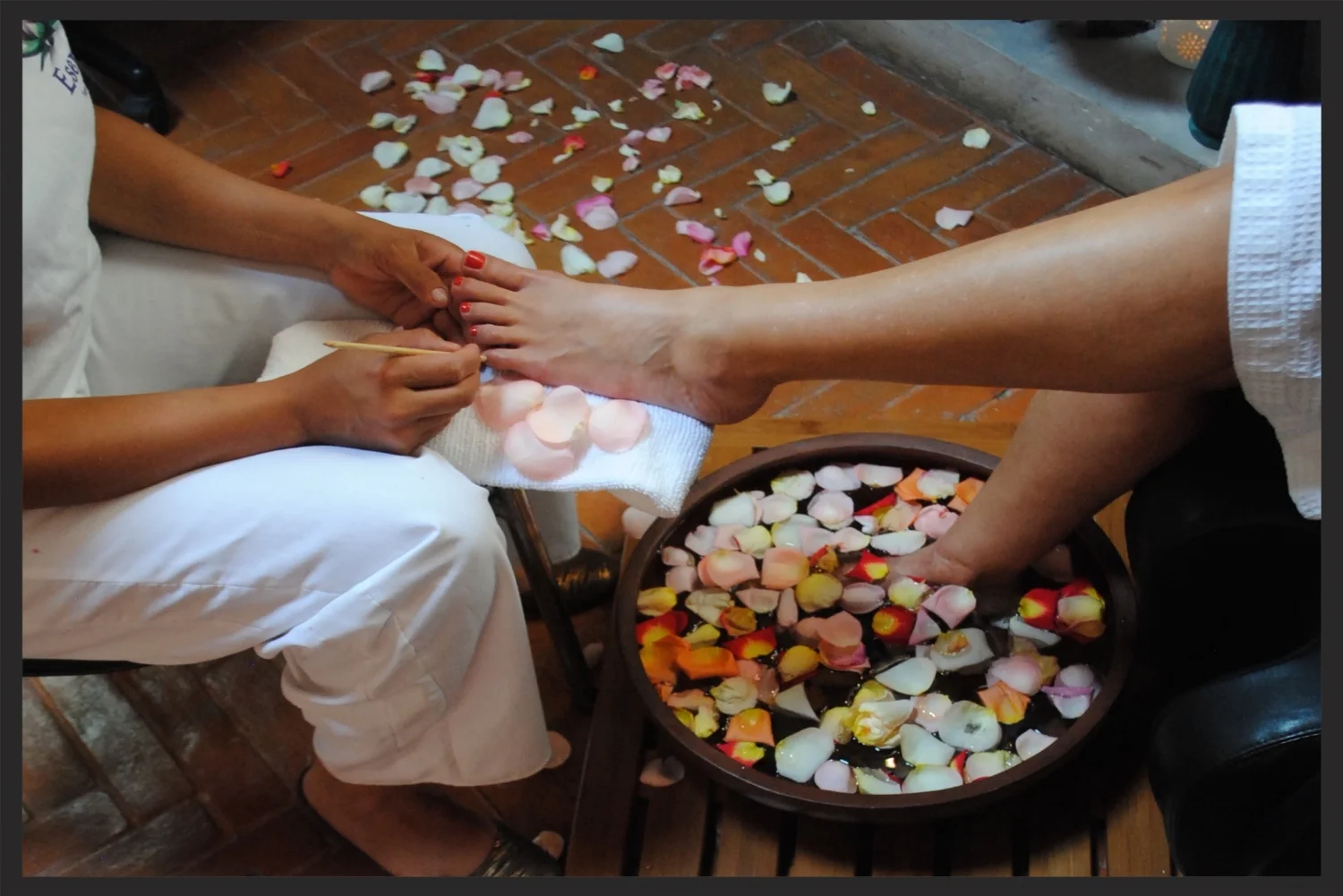 manicure.JPG