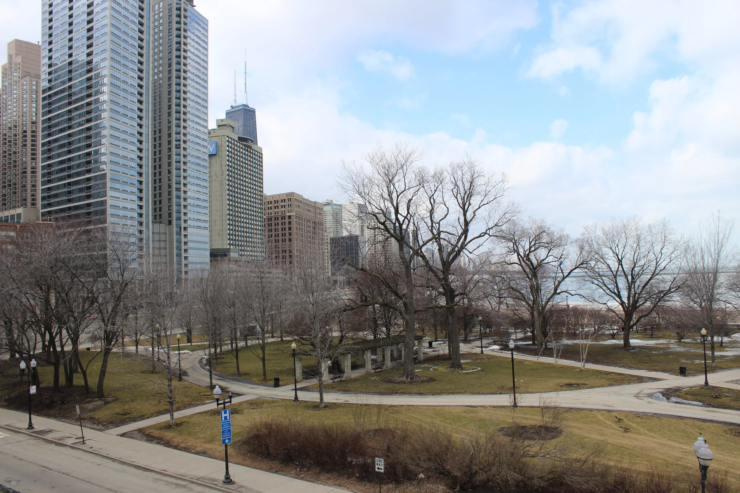 Oprah and other Secrets of Lake Point Tower — Inside Chicago Walking Tours Interior