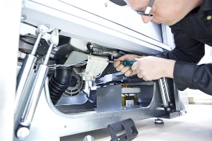 servicetech.jpg