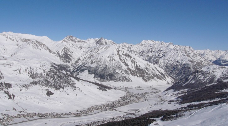 Gorgeous snow-capped Alps