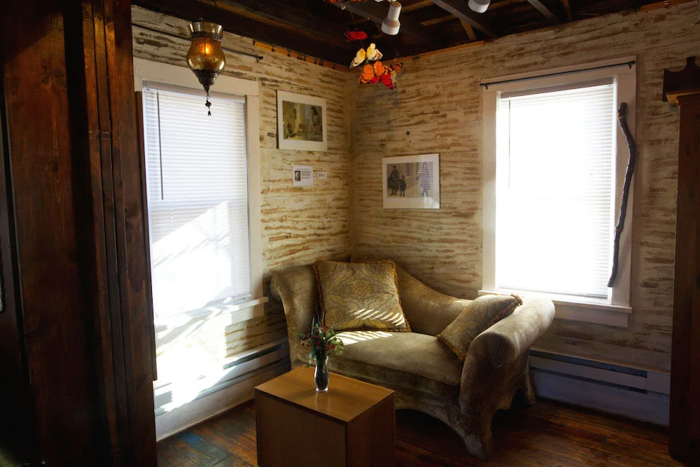 upstairs divan