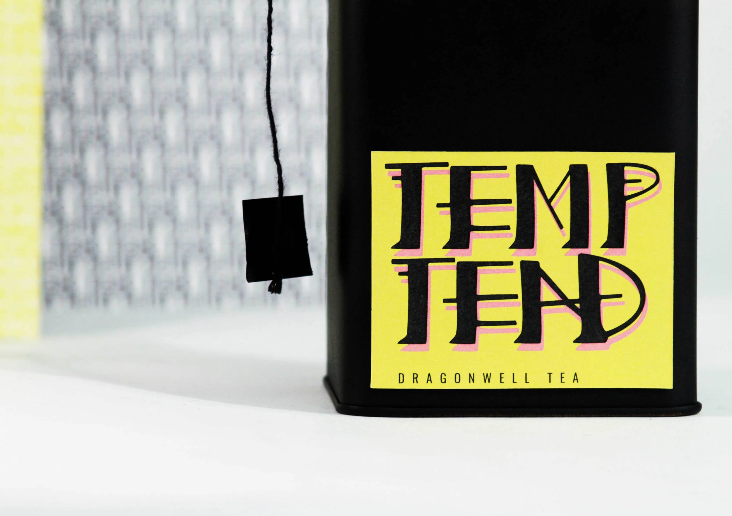 tempt6_box.jpg