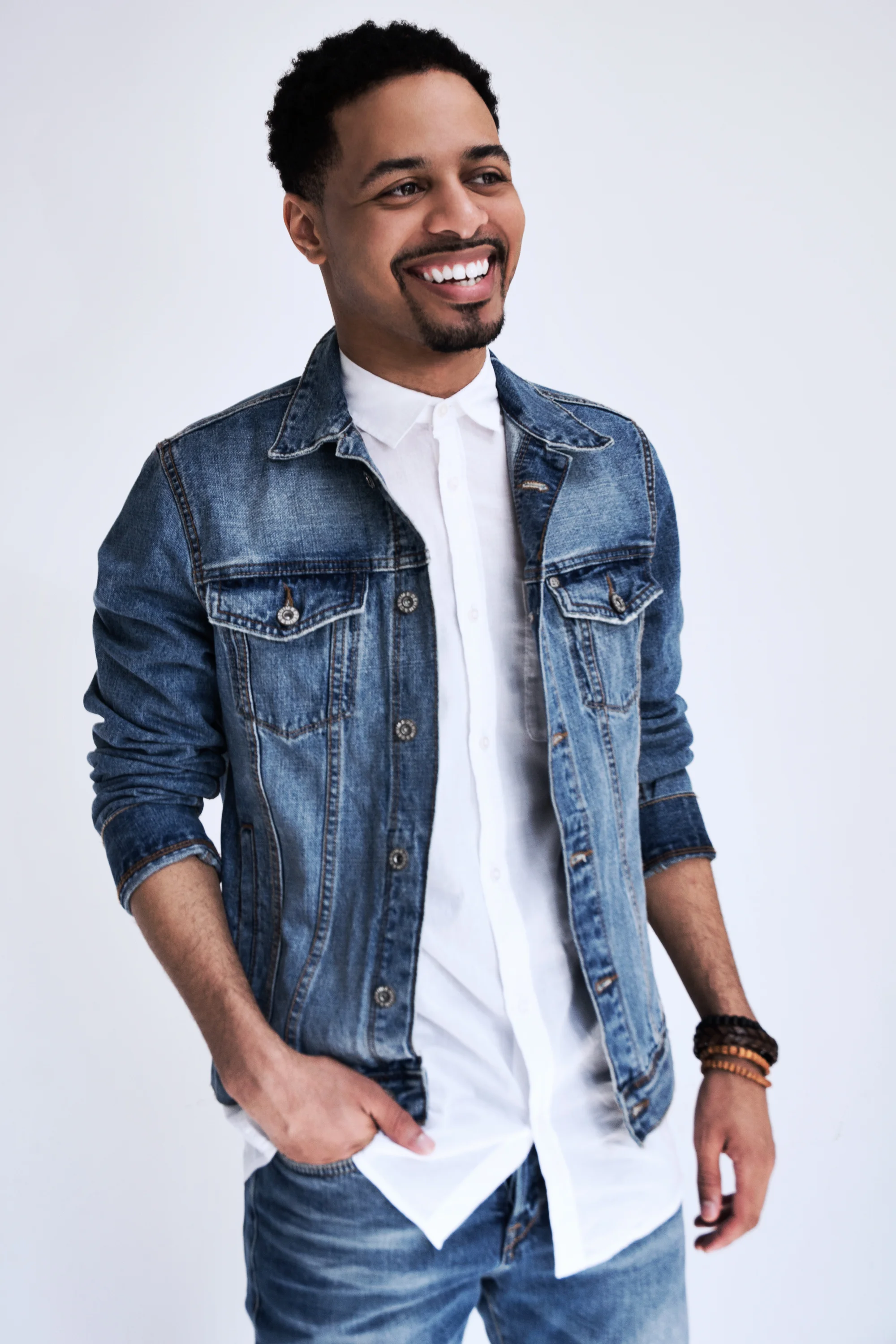 Justin Ruff - Promo Photo.jpg