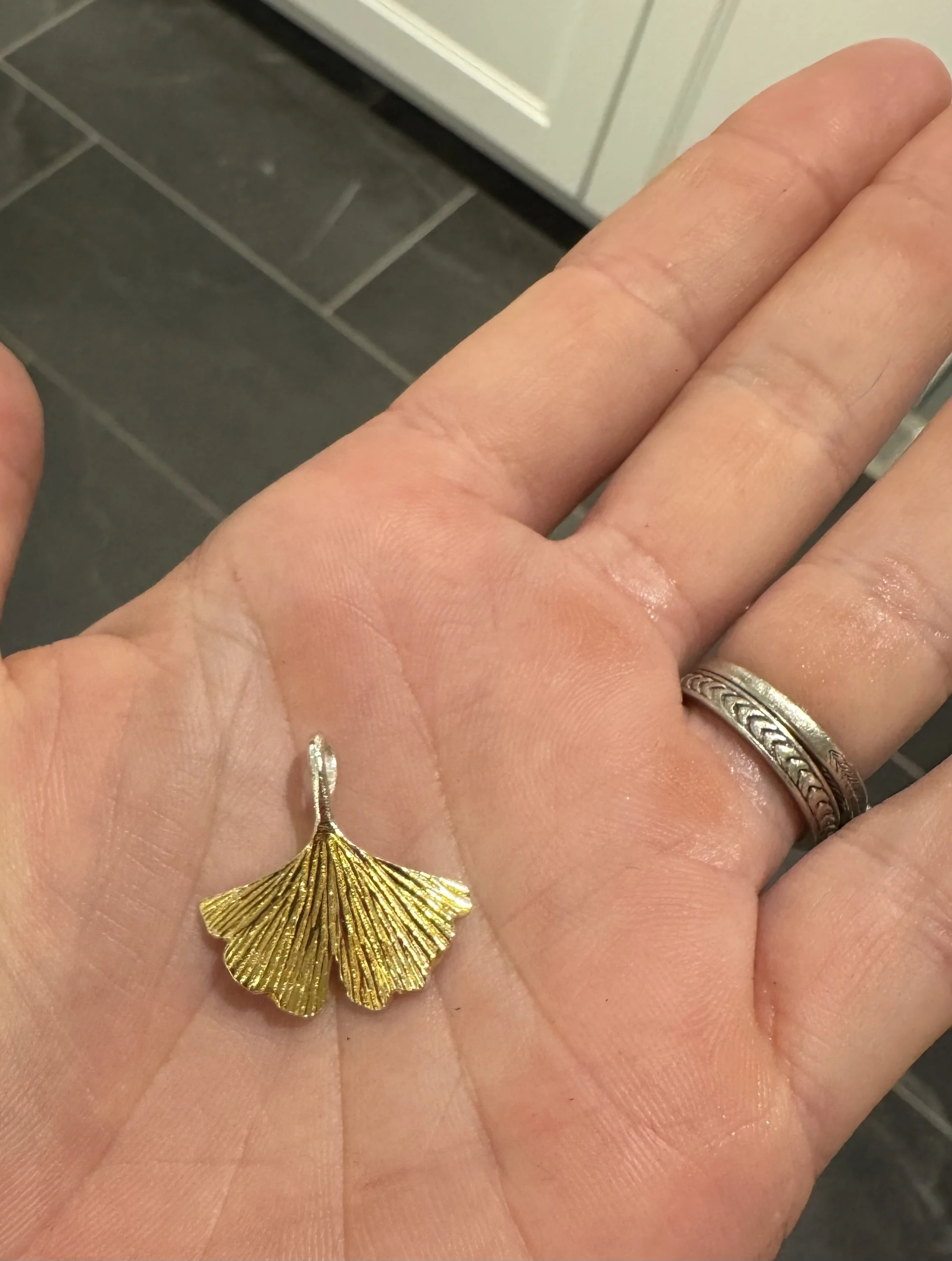 Ginkgo pendant
