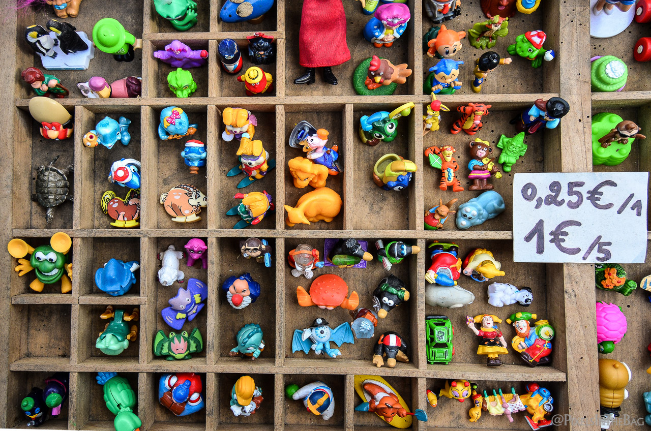 Les Kinder Suprise au marché aux puces de Bruges.