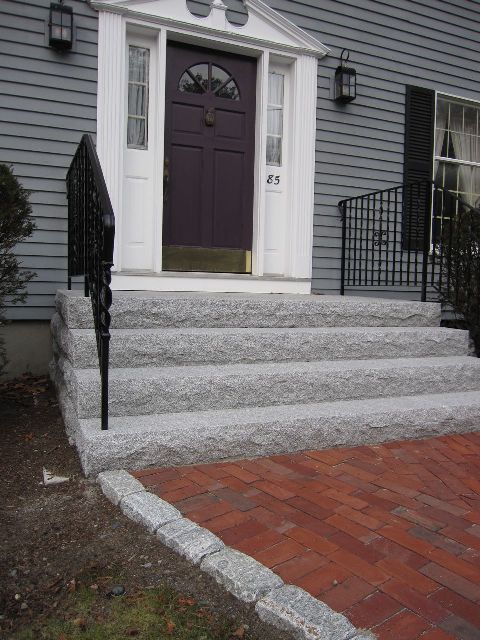Waltham_Steps1(480x640).jpg
