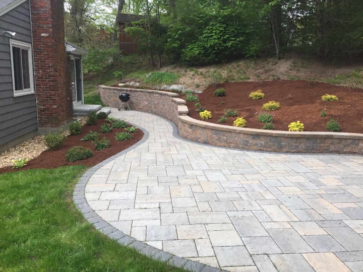 Curved Retaining wall & Permeable Patio 3.jpg