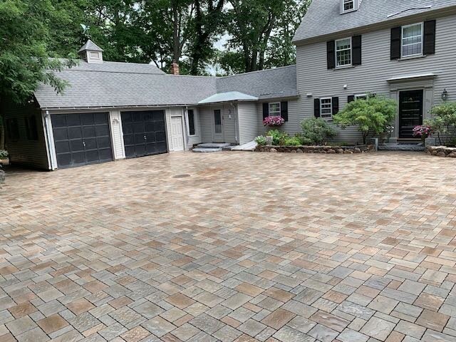 Riva Driveway and Walkway Contractor