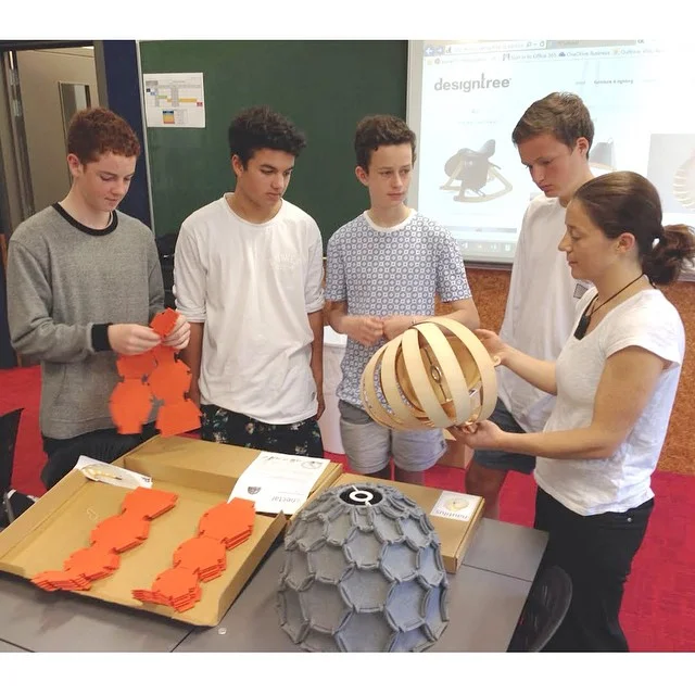 Today Rebecca had an exciting trip back to school to talk to Scots College Graphic Design students who are about to embark on a flat-pack lamp project. 

 Rebecca was asked to show some real life design examples including her Nectar and the Nautilus designs. 

 The students relished the opportunity to explore the lamps and talk with Rebecca about design in a real world context.  



 #Backtoschool #designtree #Scotscollege #flatpack #design