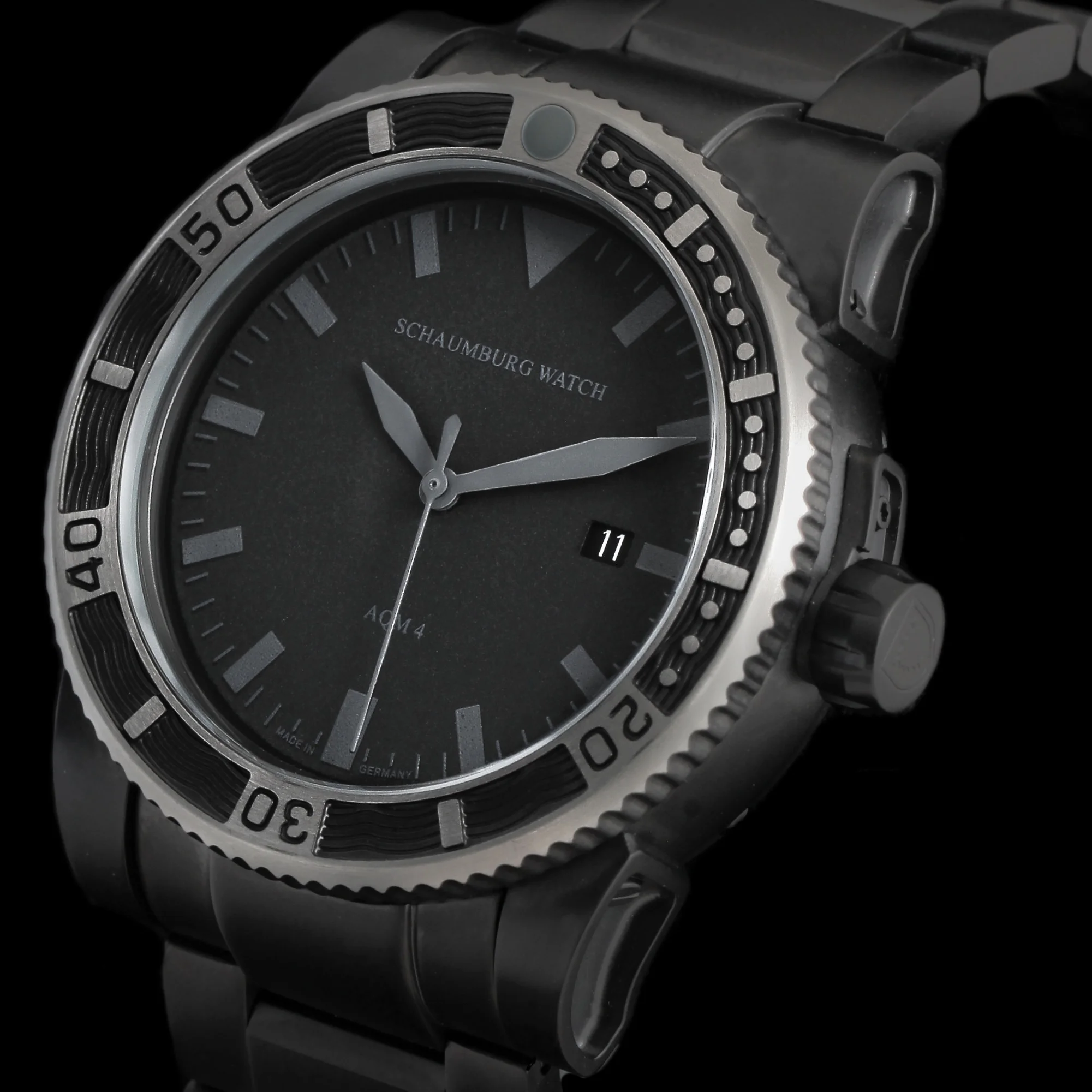 aqm-black.jpg