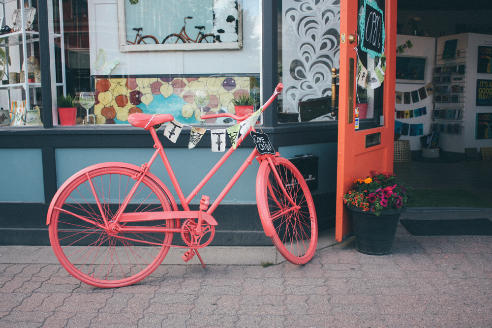 pink bike in Leadville, CO via truelane.png