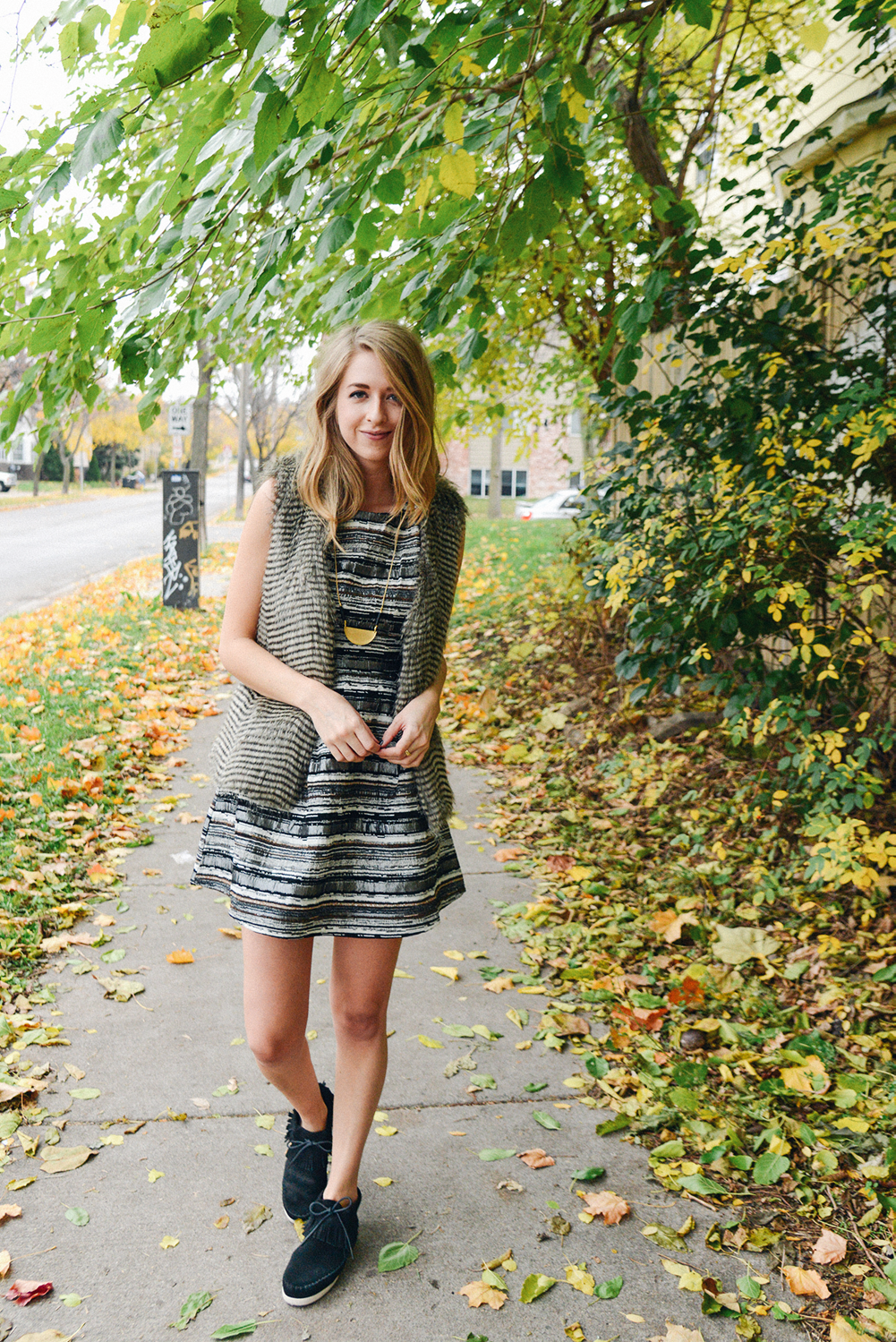 minnetonka venice bootie