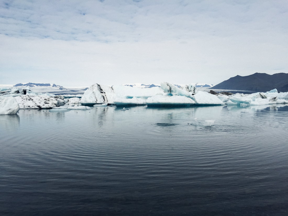 Glacier Lagoon ripples, Iceland.png