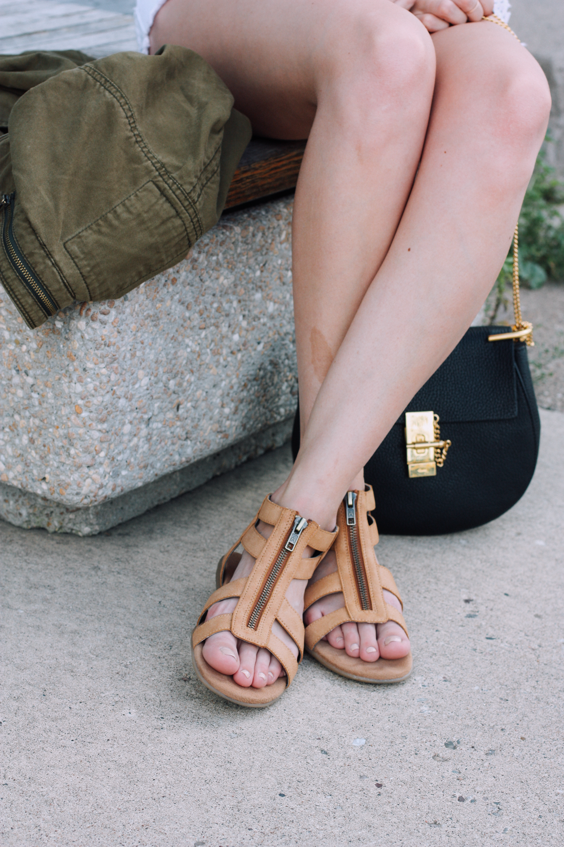 Zipped | truelane