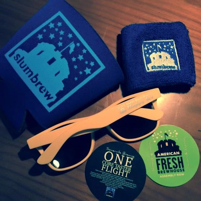 Team swag i handed out to happy soles on race day! 