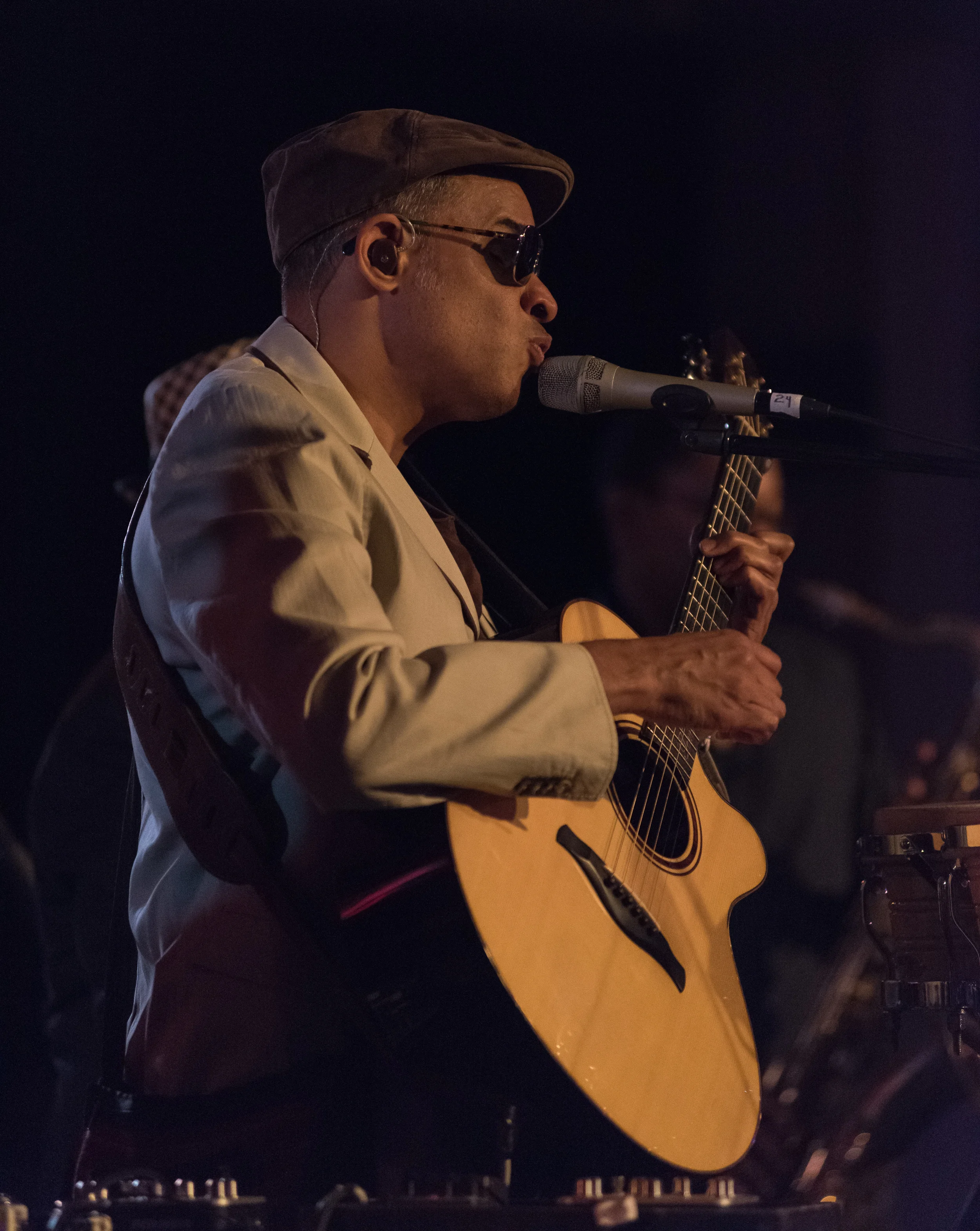Raul Midon @ 2015 Monterey Jazz Festival