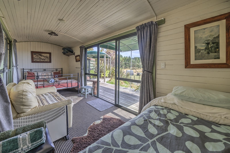 Te Rakau Cabins, Wairarapa, Remutaka Cycle Trail, Cycle Remutaka