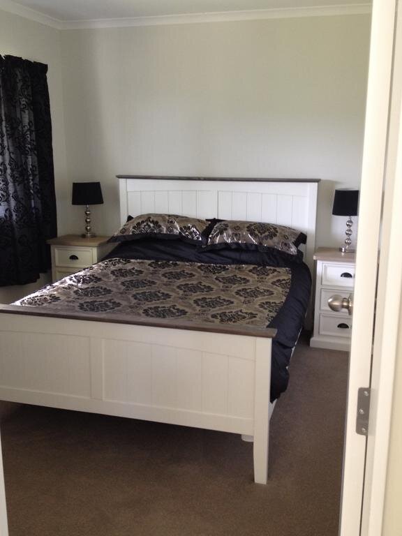 Bedroom at Incline Cottage, Upper Hutt, The Remutaka Cycle Trail