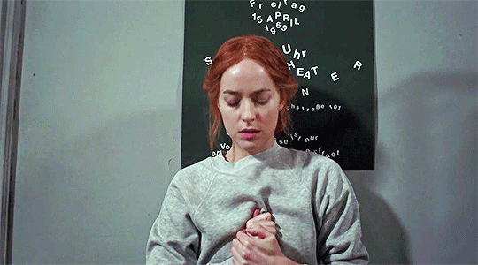 tumblr_p9sx589ZB31va6ermo1_540.gif