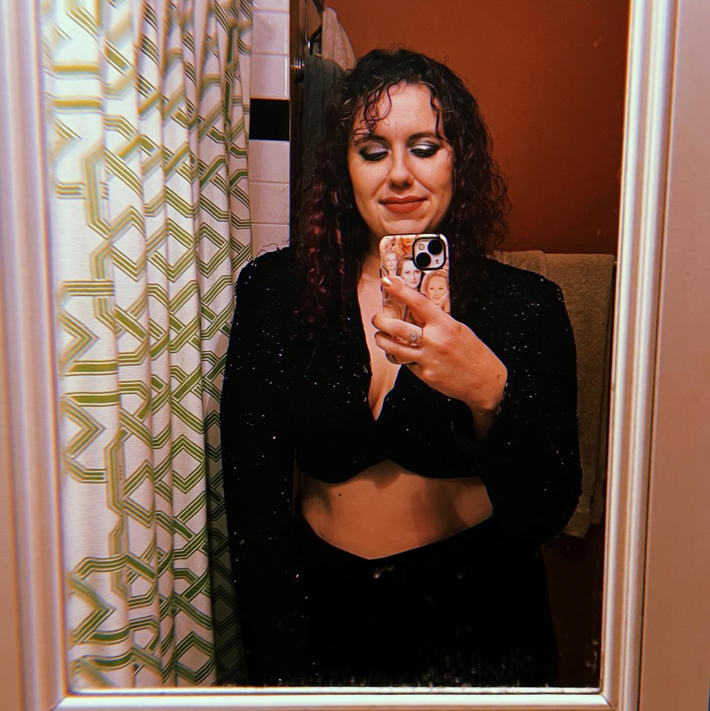 2024. A year of love, art, community, fortitude; of facing difficult realities and great fears. Of joy and learning how to trust that joy. I am so grateful for all this year has given me. Onto the next ⋆˙⟡♡