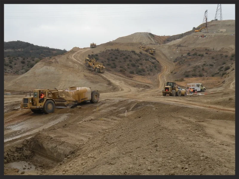 cattrac_construction_burbank_landfill_equipment_working.jpg