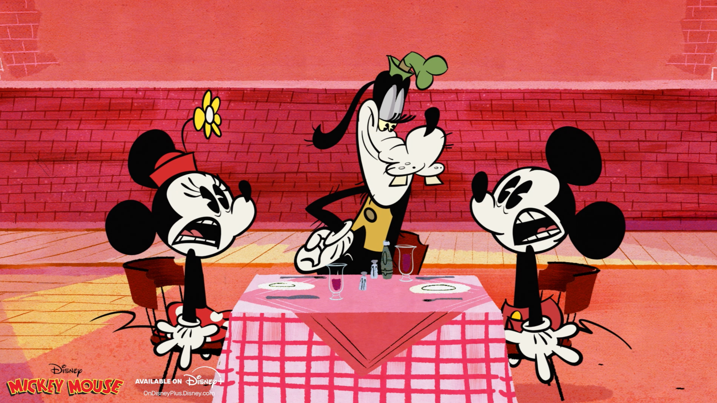 Disney Kids - YouTube Clip "Mickey: Third Wheel"
