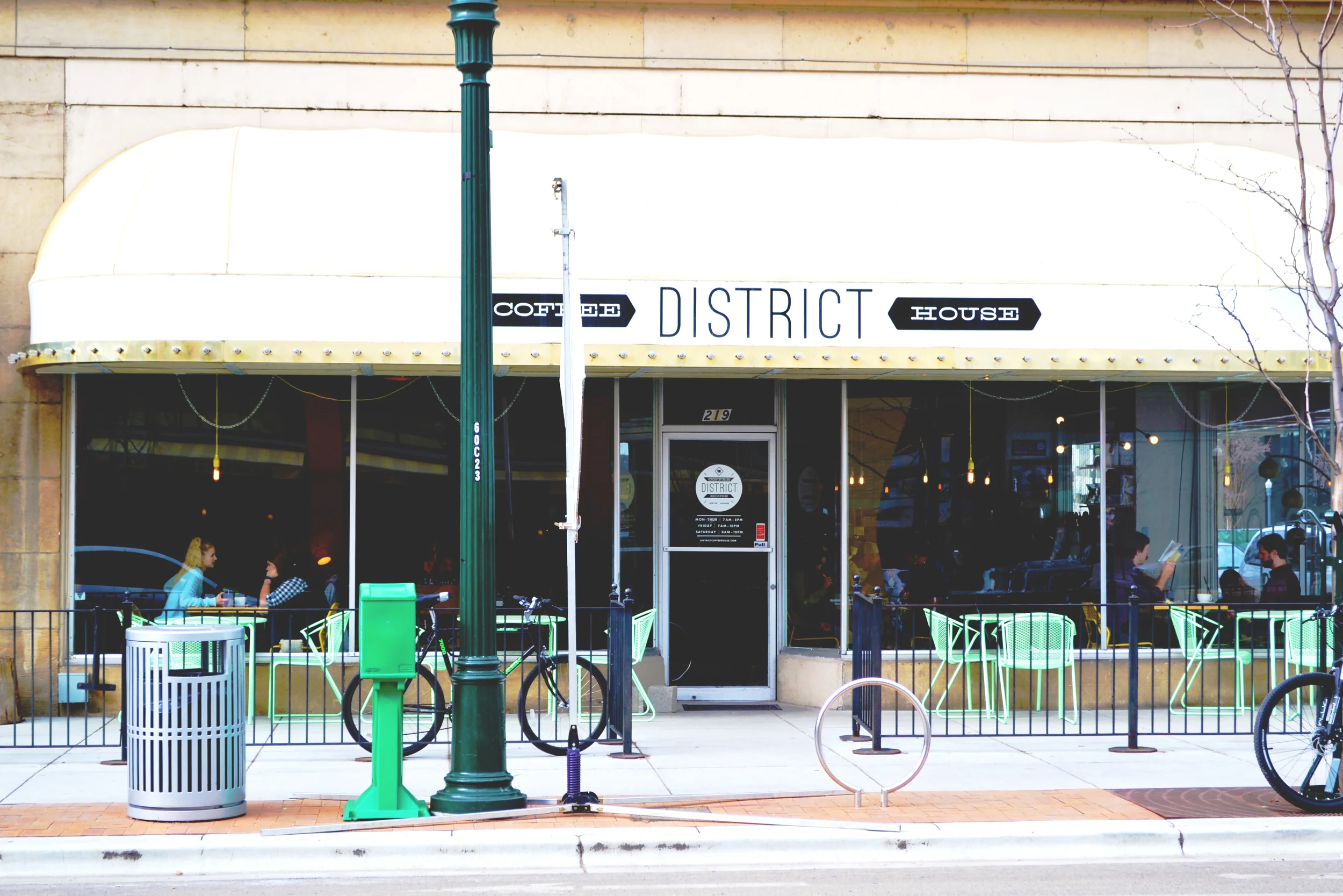 District Coffee House | Boise, Idaho | All Rights Reserved: Heather Woolery 2016