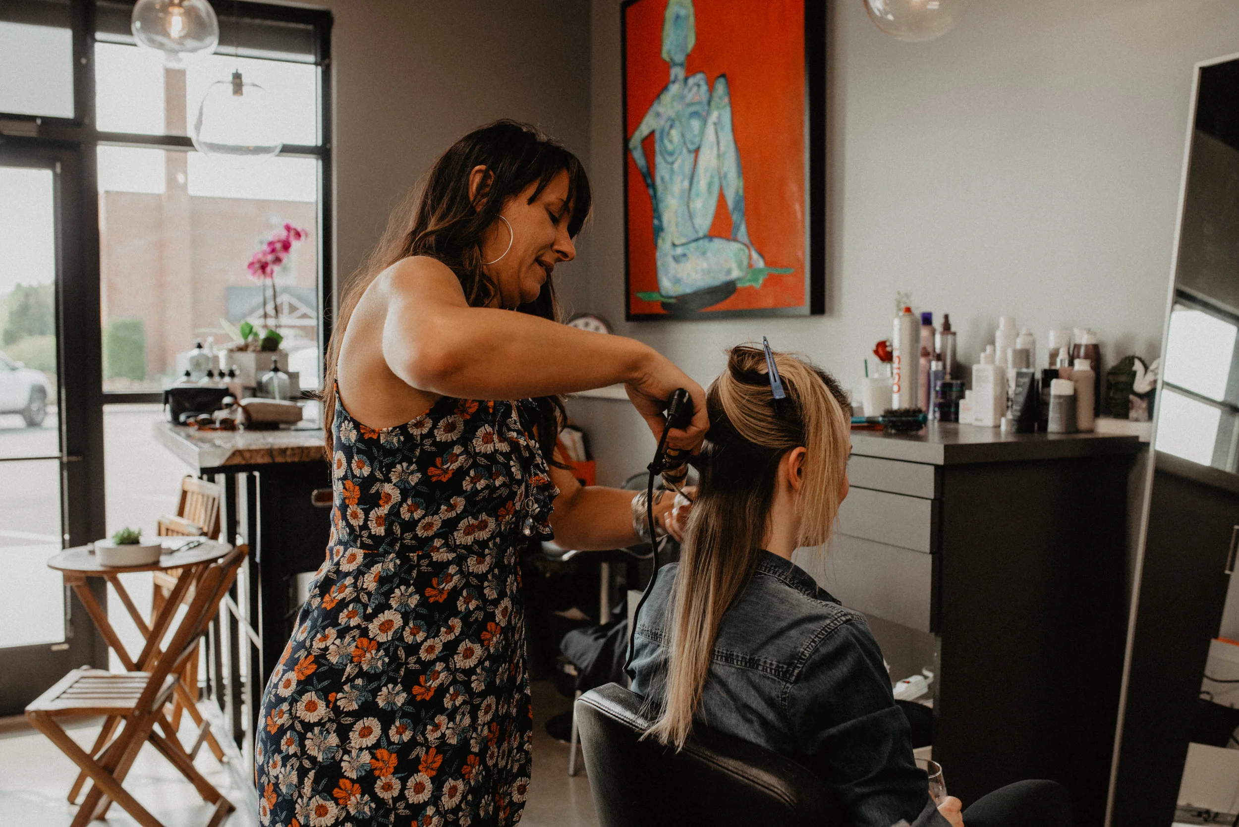 CK Wed_getting ready-1.jpg
