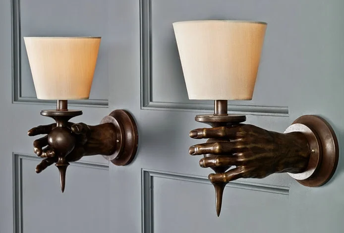 Hand_Sconce_2.jpg