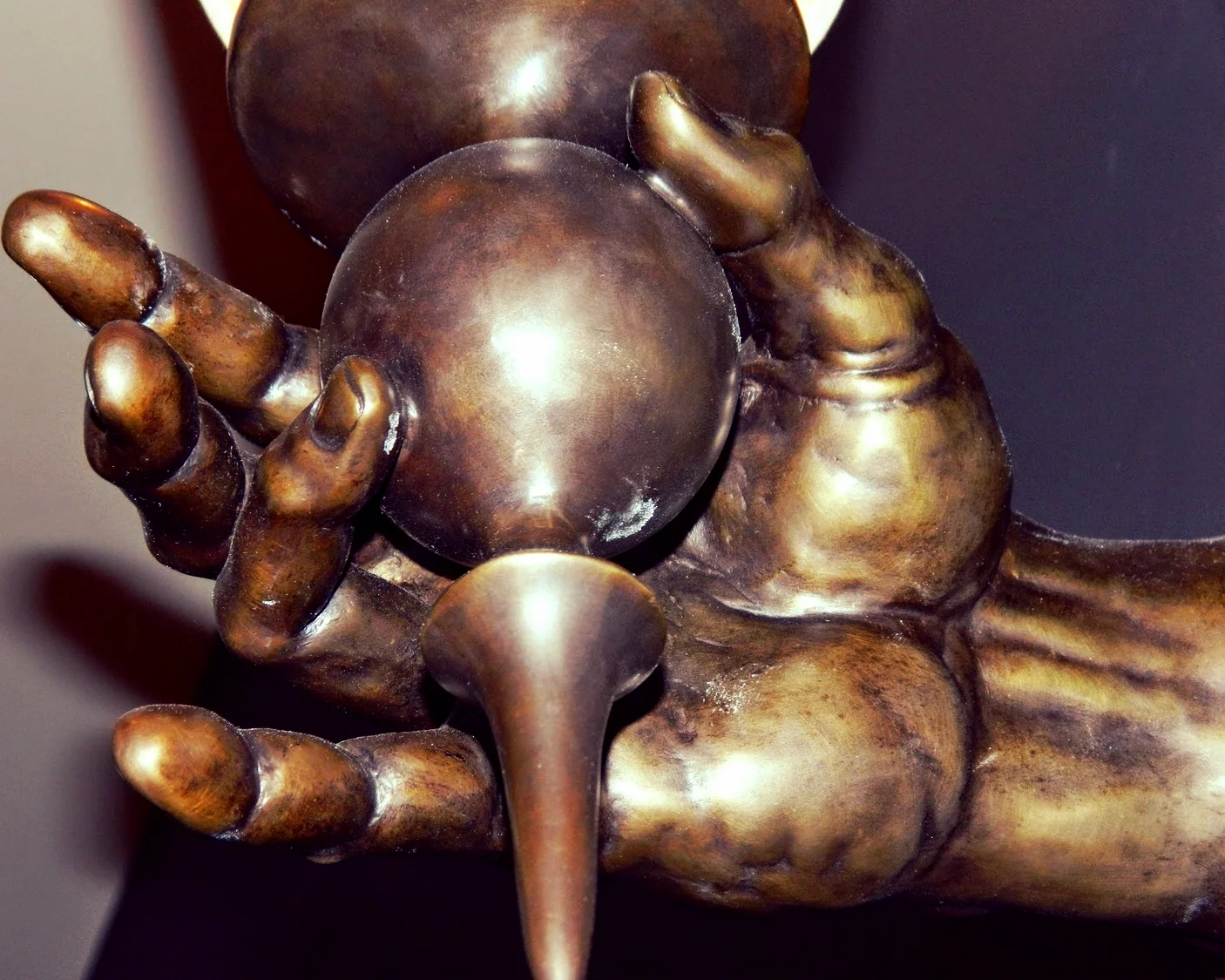 Malaki Kindred - Hand Sconces.jpg