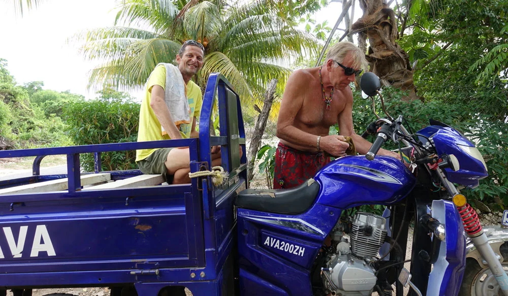 Now that's what I call a bike taxi!