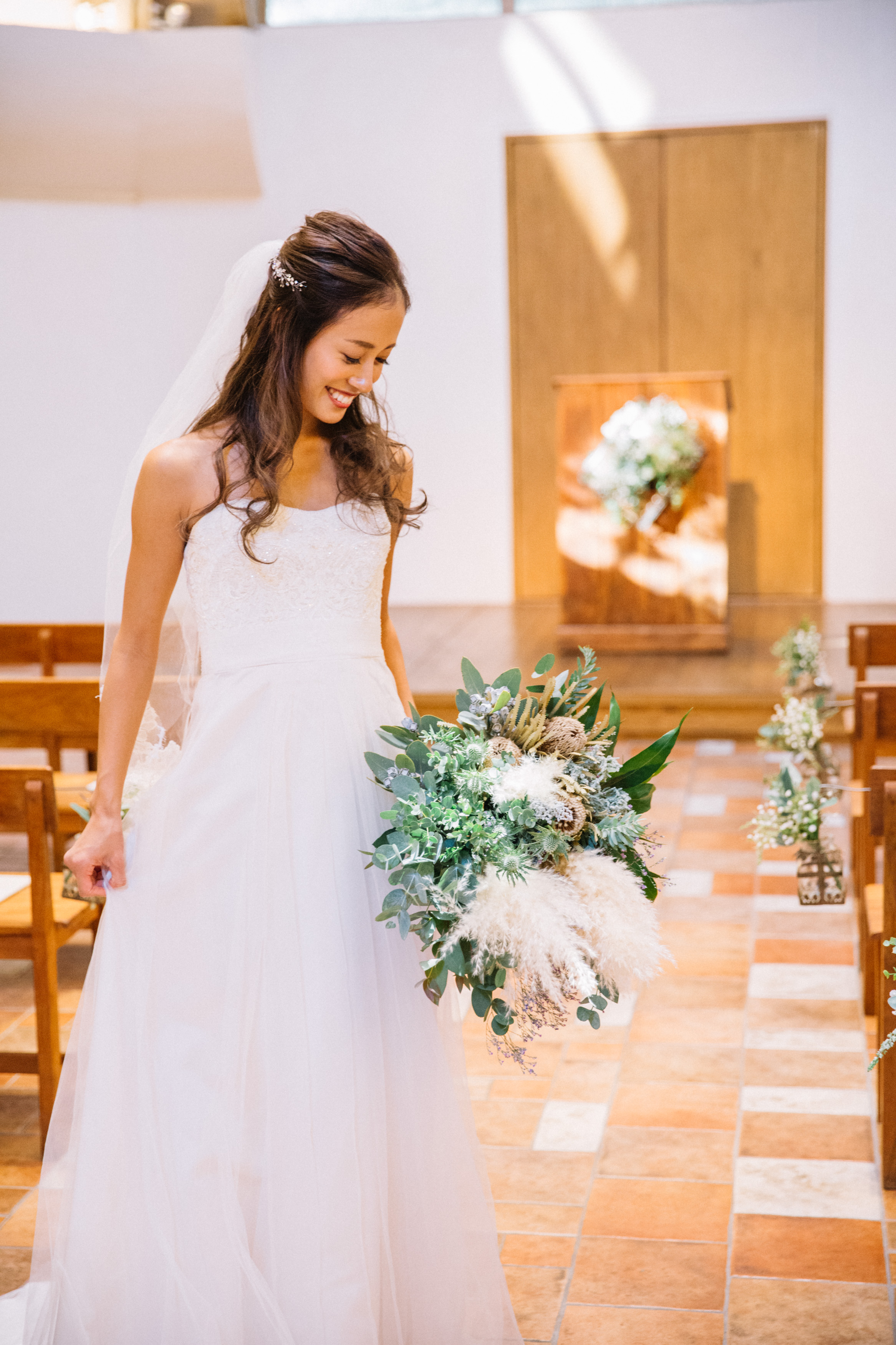 STRAPLESS BEADED LACE