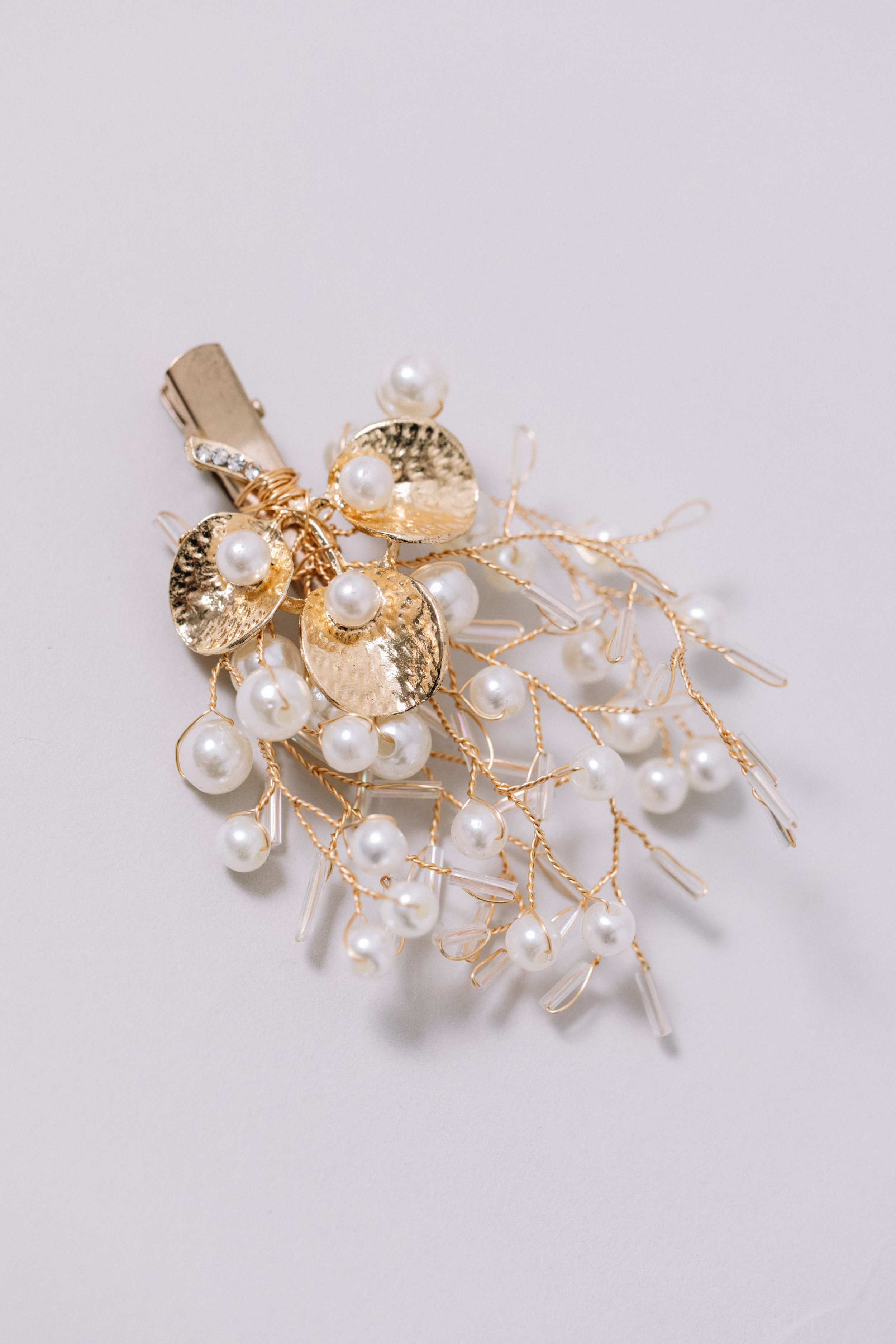 Pearl Flower Gold Headpiece