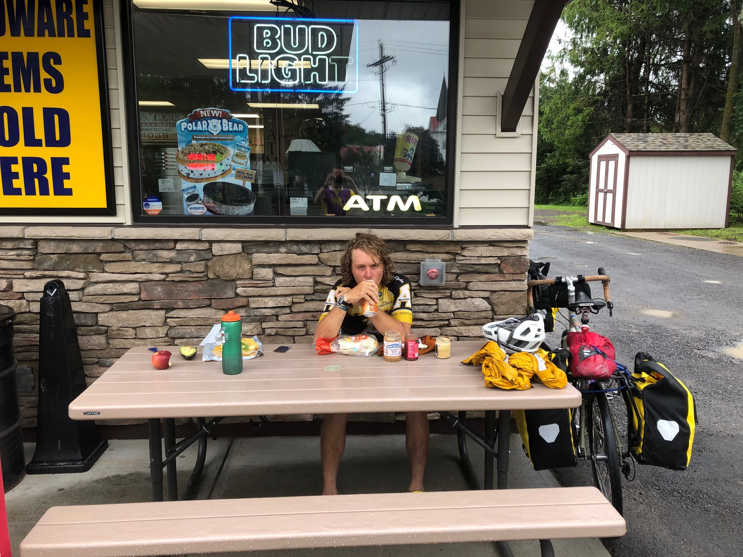 Lunch break in Redfield