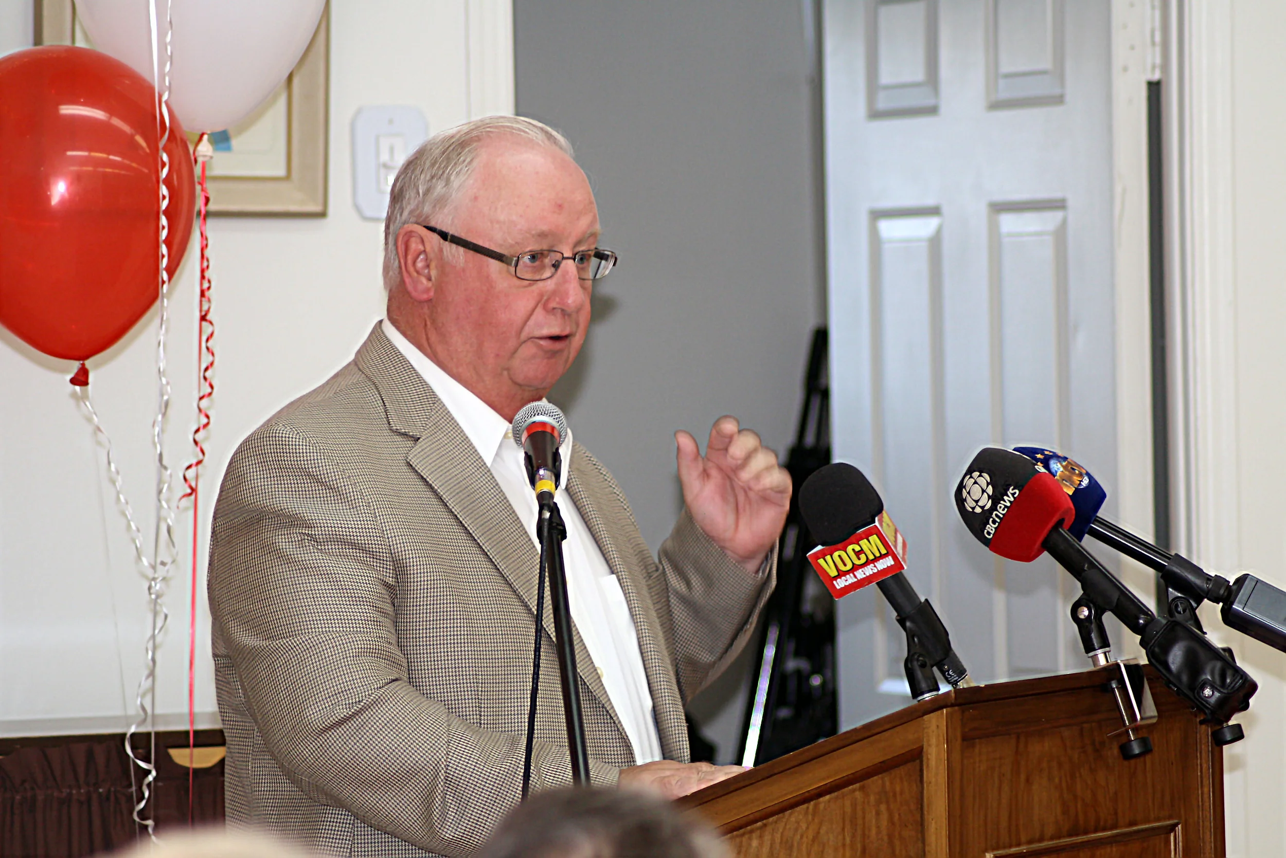 It's official: Simms is in race for Mount Pearl North