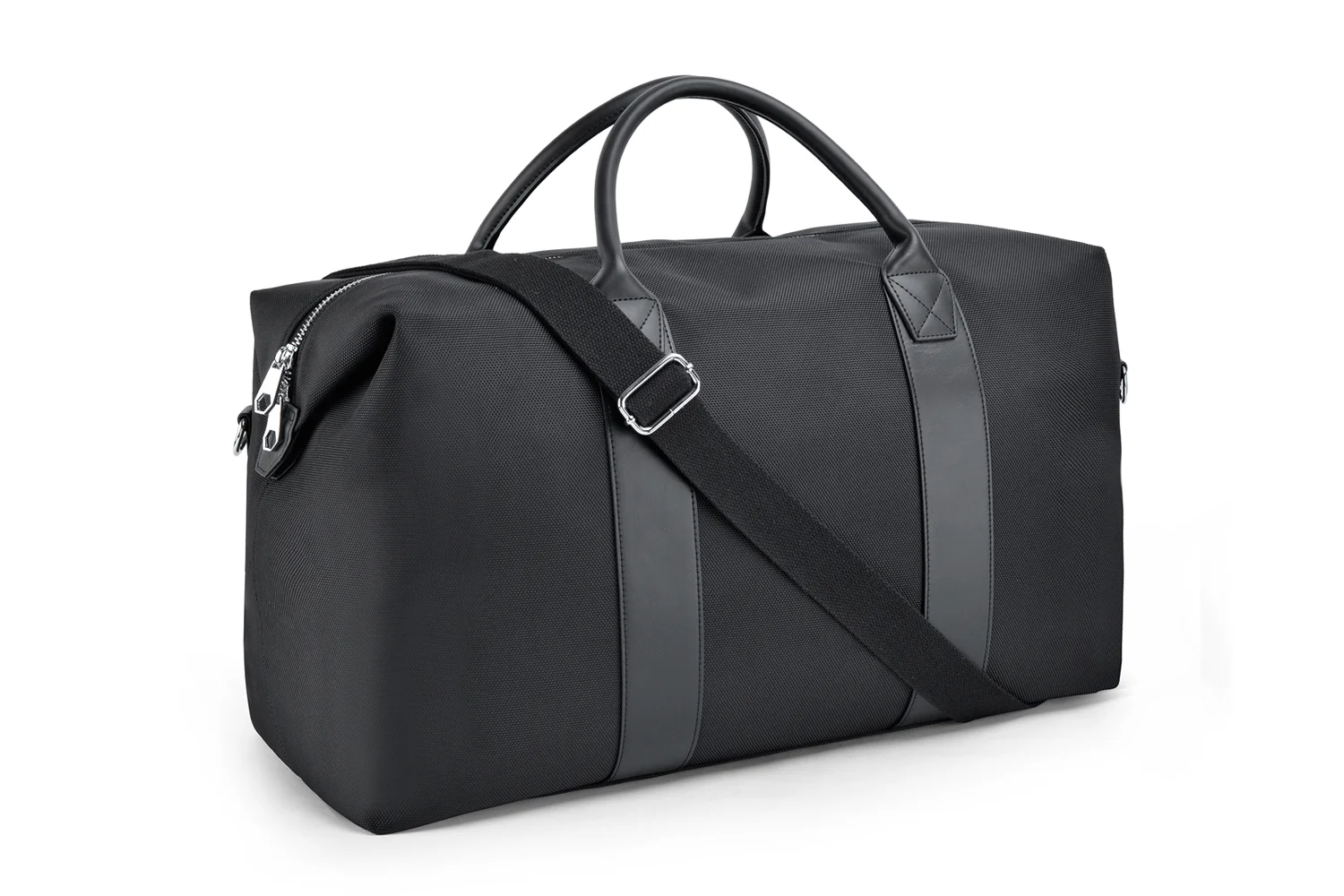 FREEDOM_WEEKENDBAG_PERSP_1.jpg