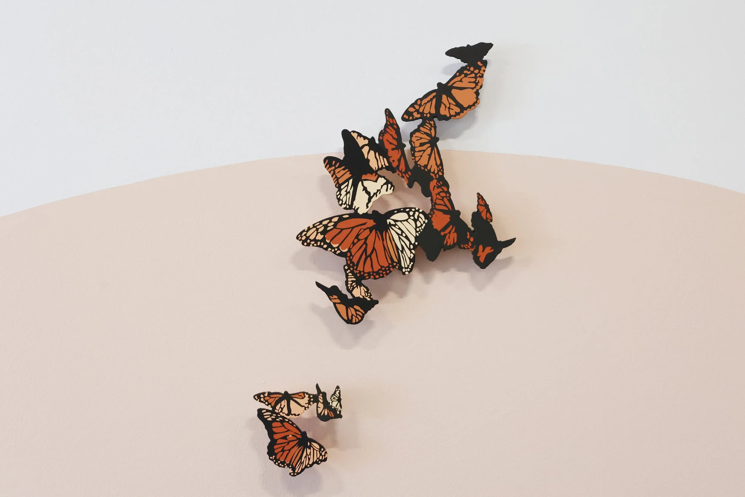 (detail) Queen Garbage and Her Treasures