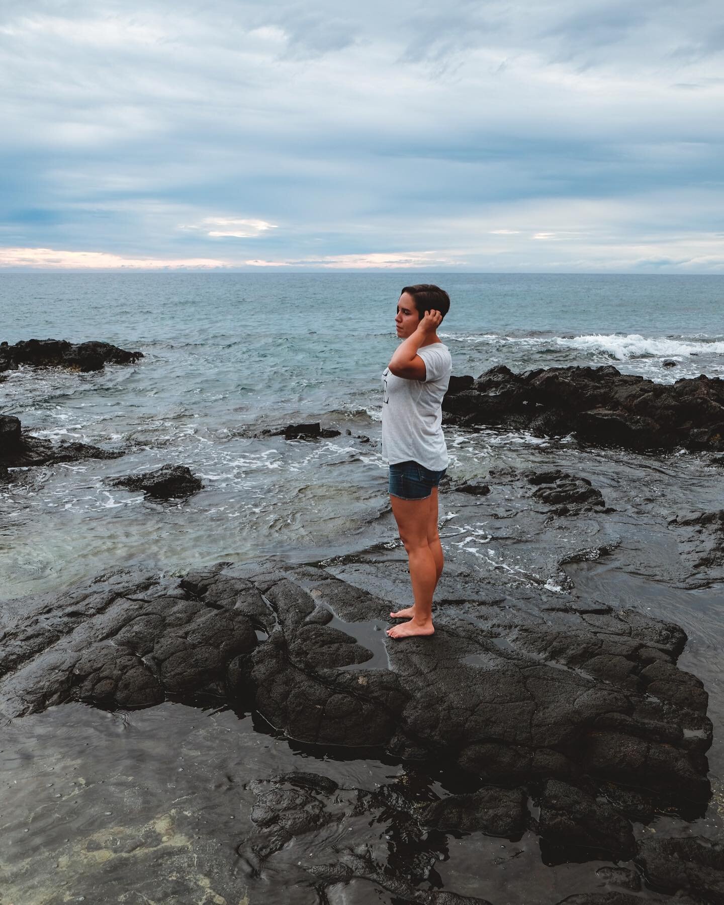 NEW BLOG POST! 🌴🌸🌋

The full guide to island hopping during a hurricane posted this morning! Full of info about island hopping in general, cool things to do on Big Island, and especially what to do when your travel plans don&rsquo;t quite go as pl