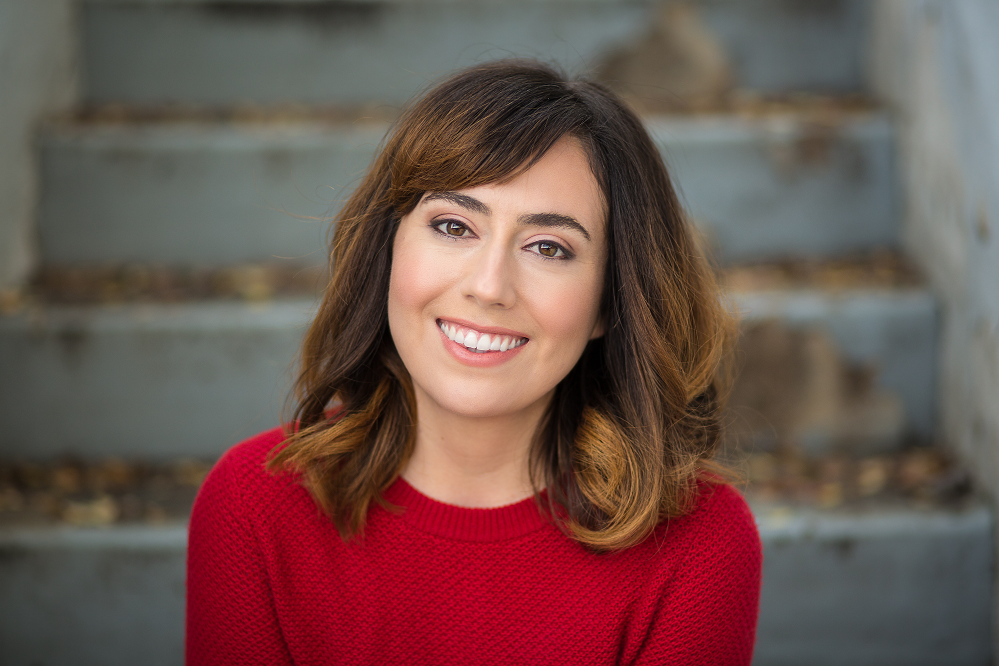 FishyFoto-LindsayWeller Headshot.jpg