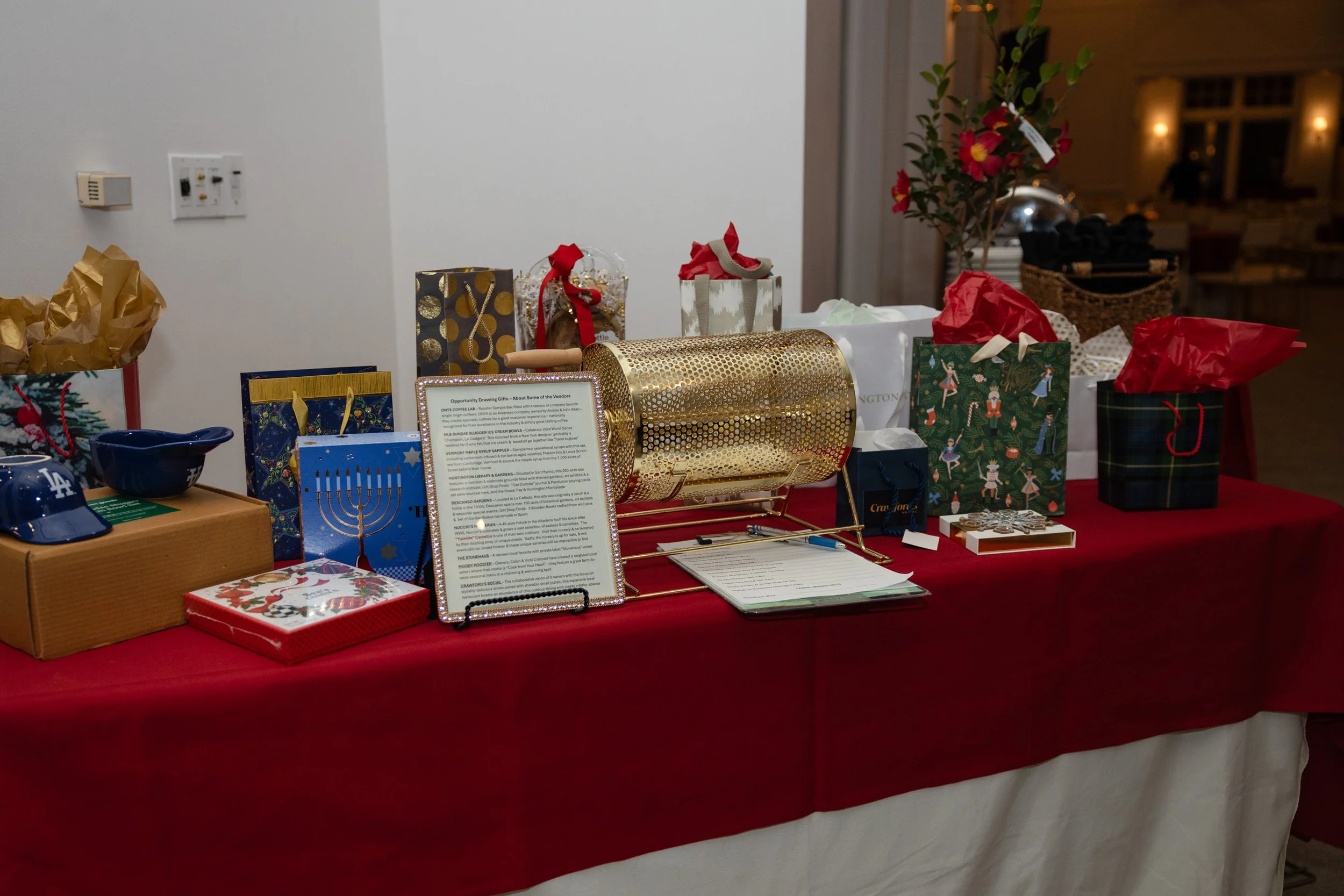 FishyFoto-SageView Holiday Party 2024-1251.jpg
