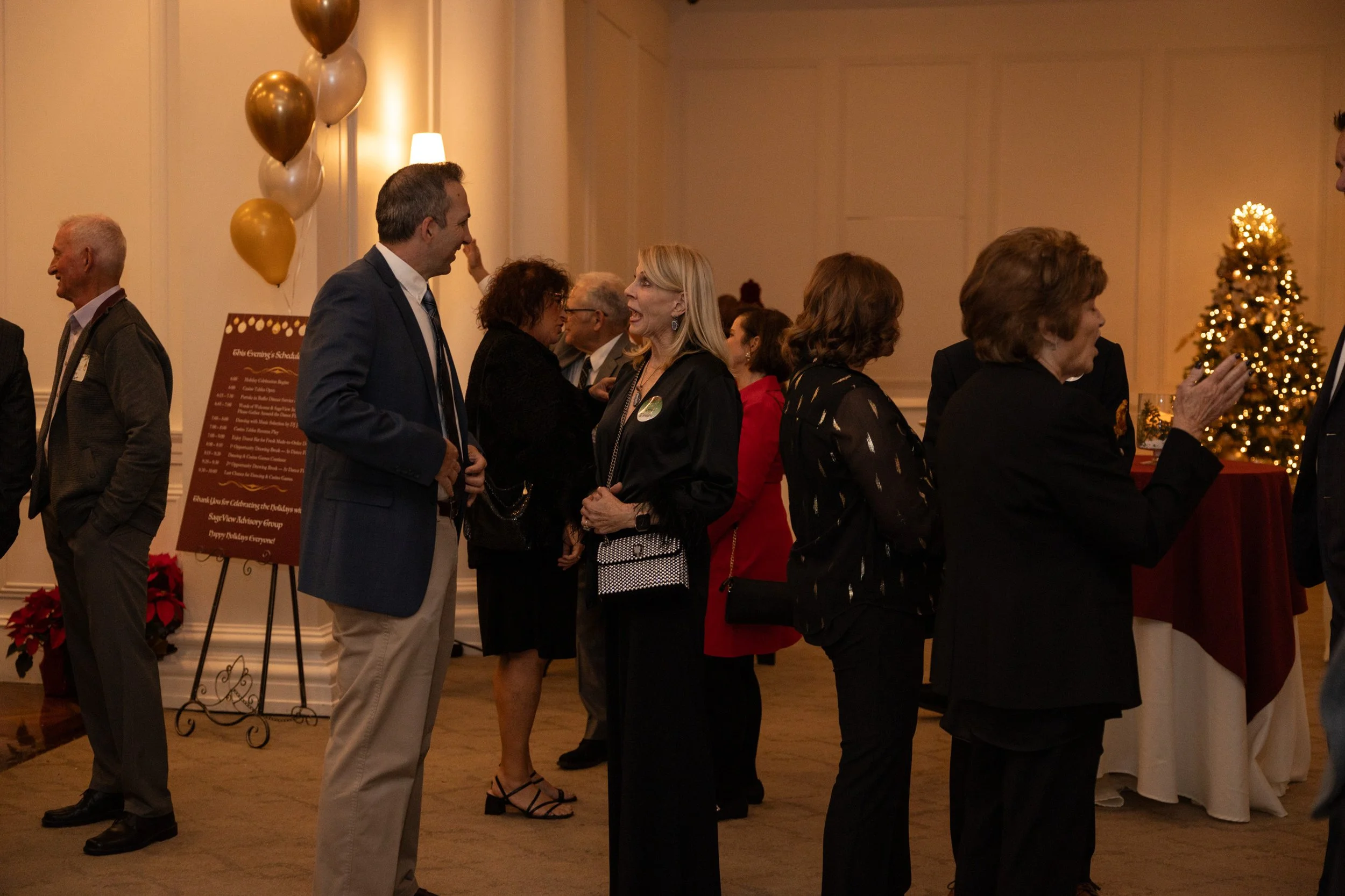 FishyFoto-SageView Holiday Party 2024-1358.jpg