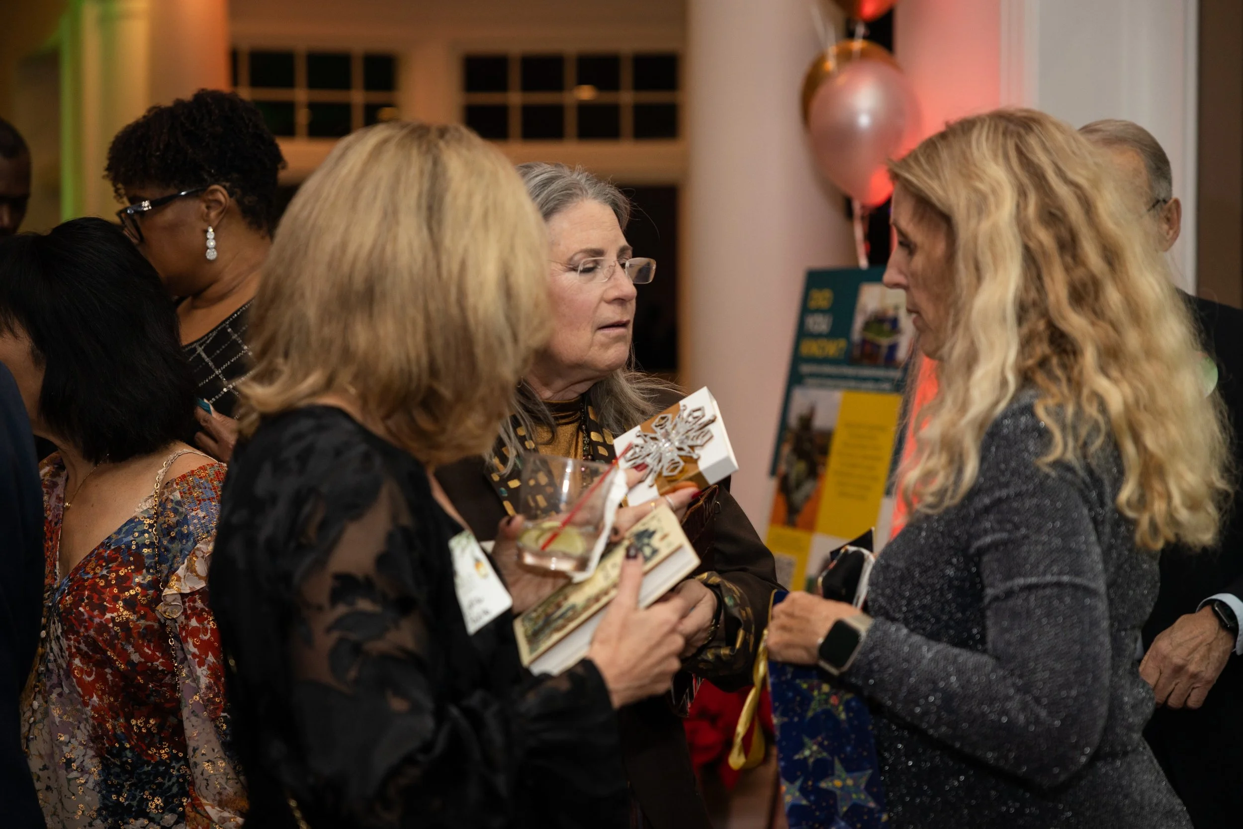 FishyFoto-SageView Holiday Party 2024-2100.jpg