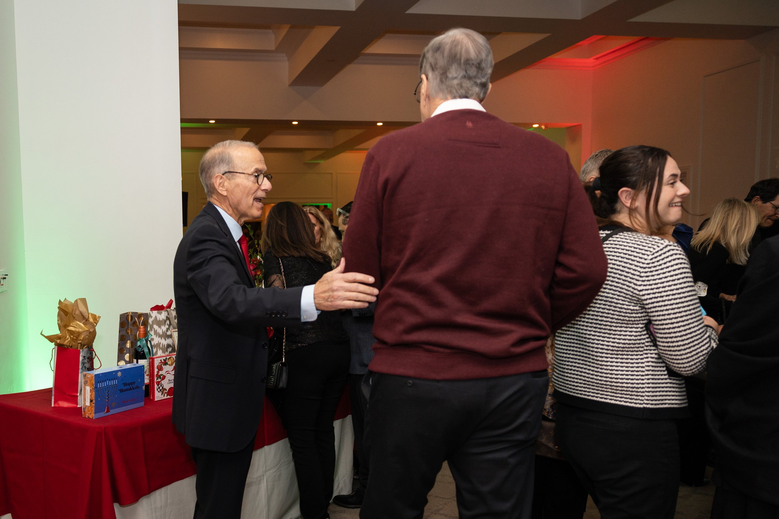 FishyFoto-SageView Holiday Party 2024-2113.jpg