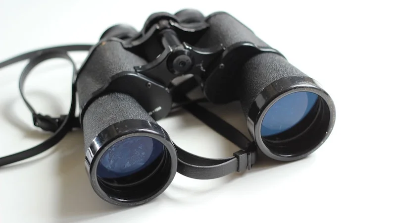binoculars-old-antique-equipment-55804.jpeg