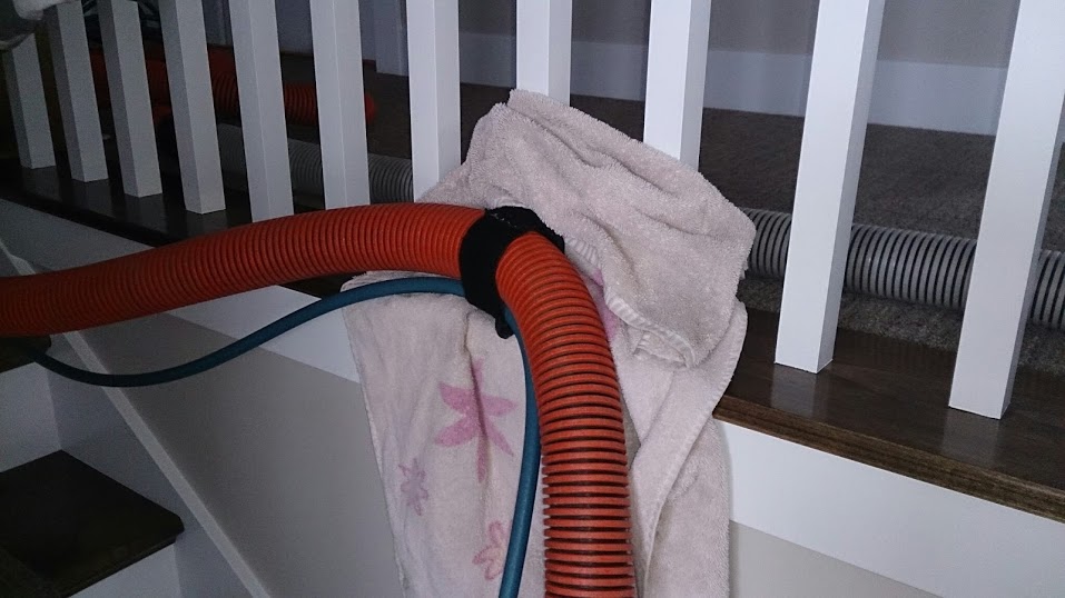 HOSE HOOKS