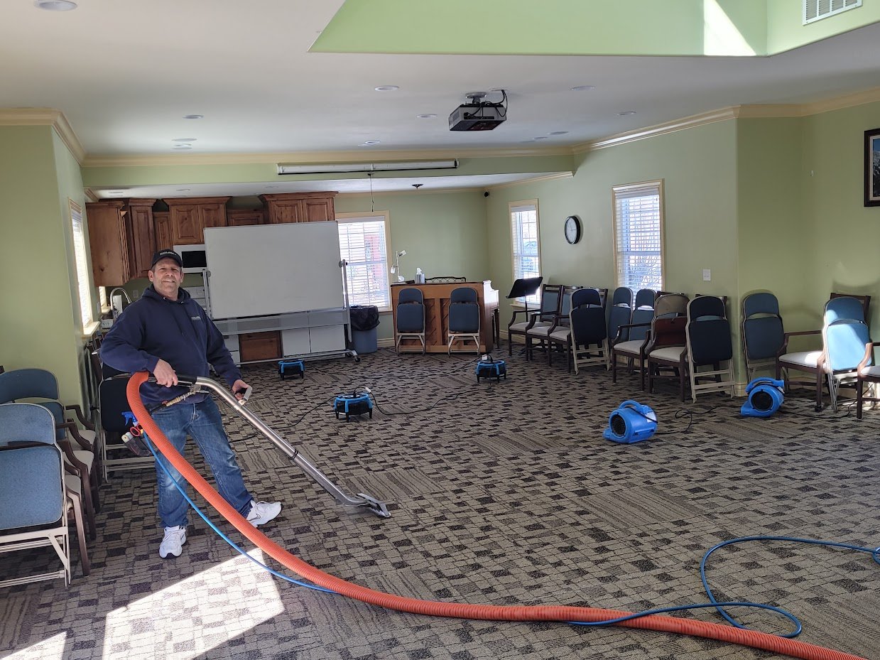 Carpet cleaning in Alpine, using fans to dry the carpet.jpg