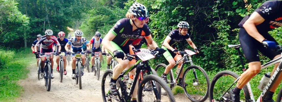 Bevin and Brian, power up the trail at the start of the Albion Hill O;Cup, Endure.