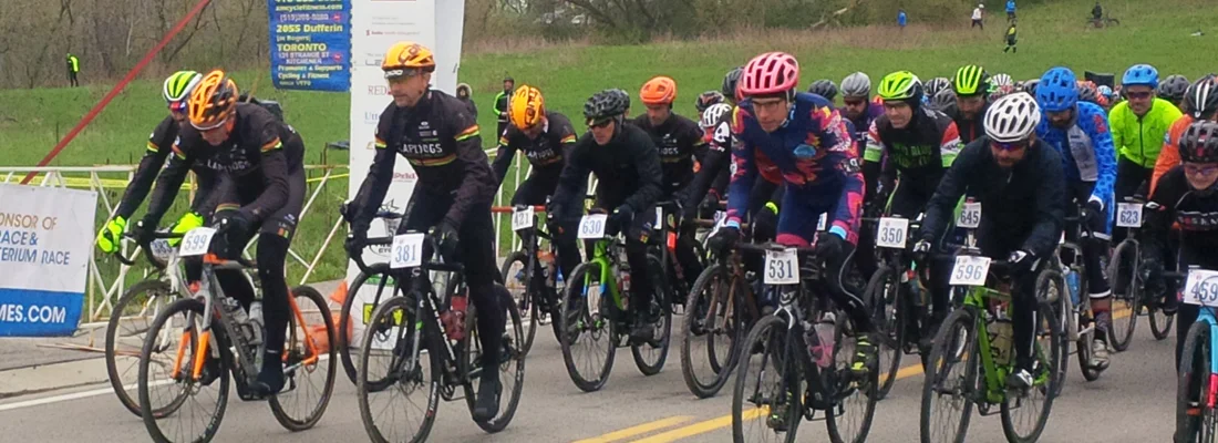 Several LapDogs launch themselves at the start of the 70k P2A. With 50+ LDCC members in attendance, the "Dogs were by far the most represented club and this year's event.&nbsp;