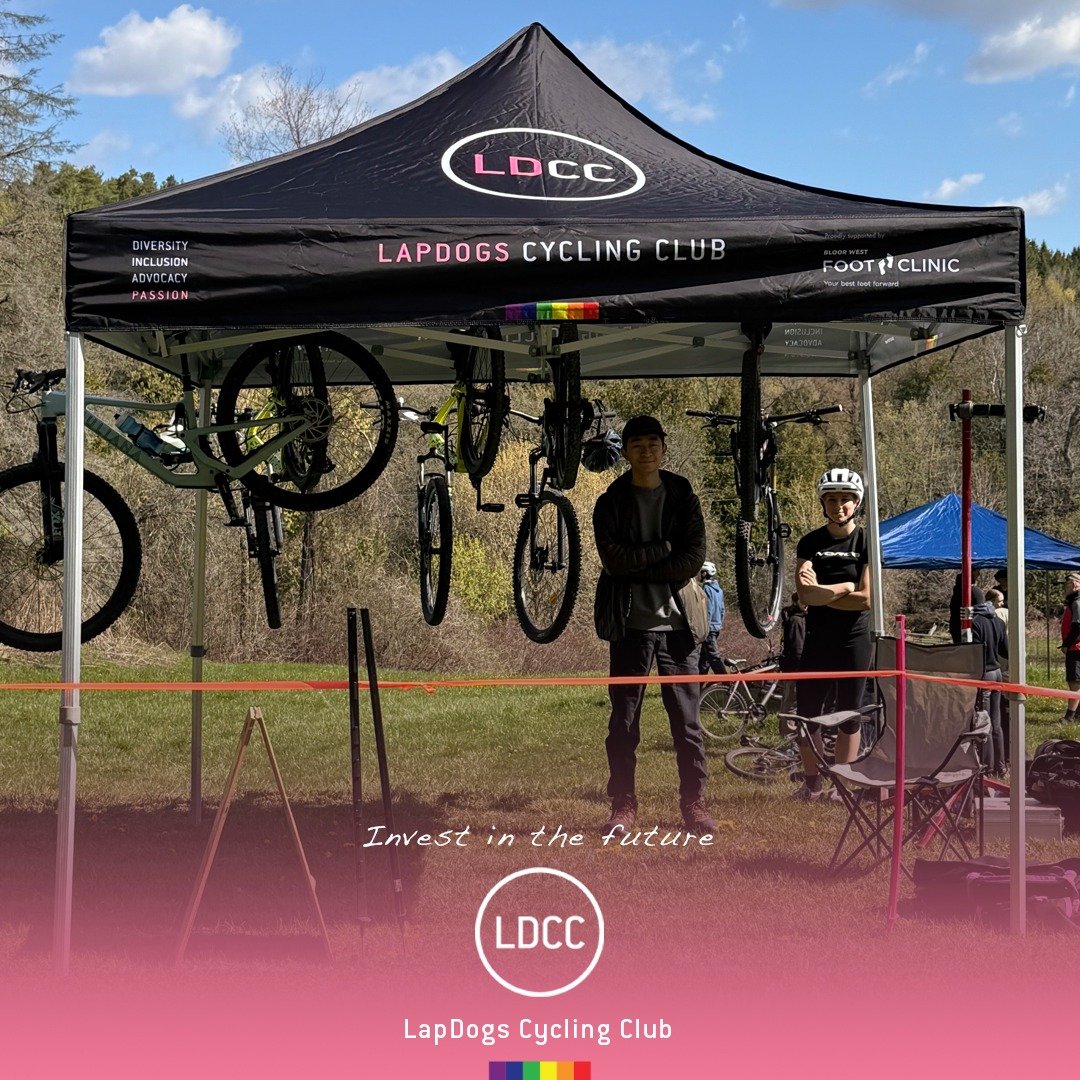 Great to be able to loan one of our new LDCC Tent for the Streetsville Secondary MTB squad (and coach Rob Hamilton) at the Albion Hill High School Race Series. 
&bull;
FYI: The Streetsville Team was one of the recipiants of our Youth Development Fund