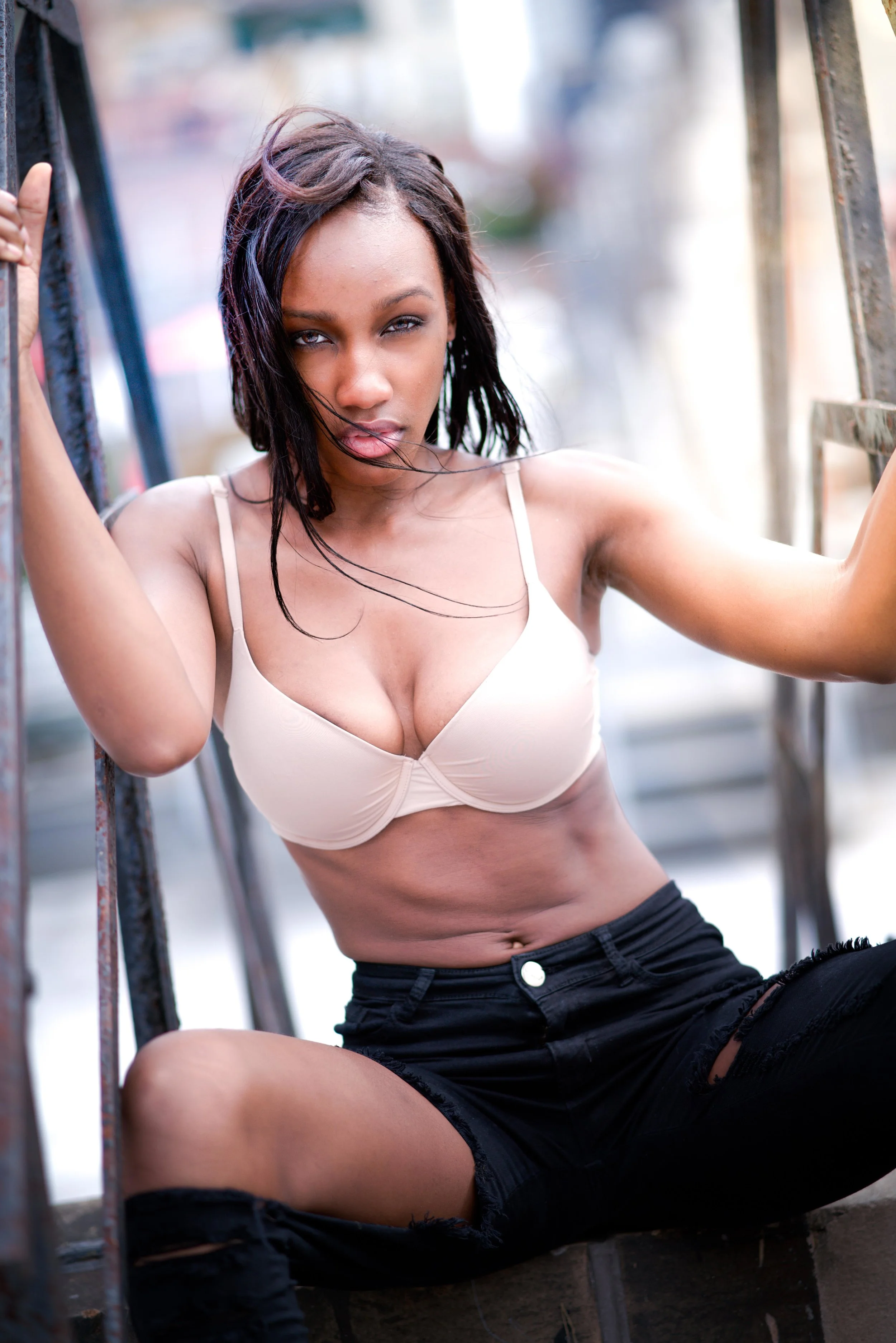 Anazia-2-low-res.jpg